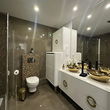 Beira Mar By Fhr - Conforto Com O Pe Na Areia. Apartmán Quarteira